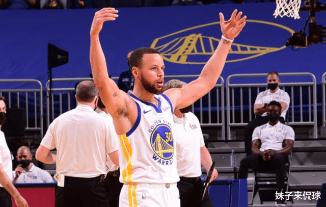 斯蒂芬·庫里|格林立竿見影！維金斯不迷糊了，庫里讓比爾落空，現(xiàn)在該爵士慌了