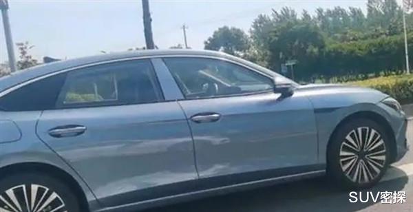 凌渡|月销近5千辆，大众凌渡：别急，溜背新款就在下半年