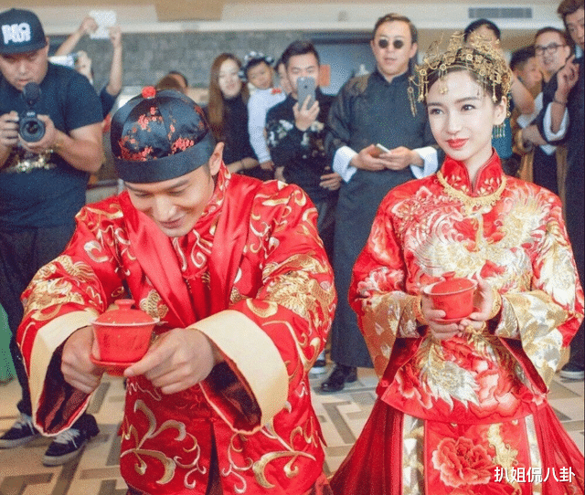 黄晓明|有点毒！参加黄晓明baby世纪婚礼的明星夫妻，有7对已经离婚了