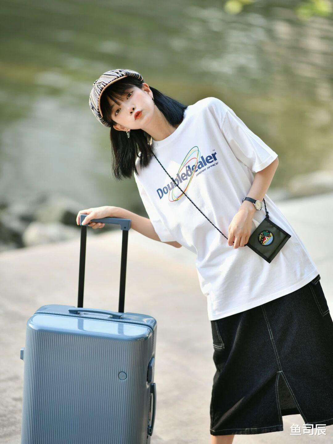 鱼司辰|简约百搭的中性风穿搭，干净利落又有气场，小个子穿也很好看