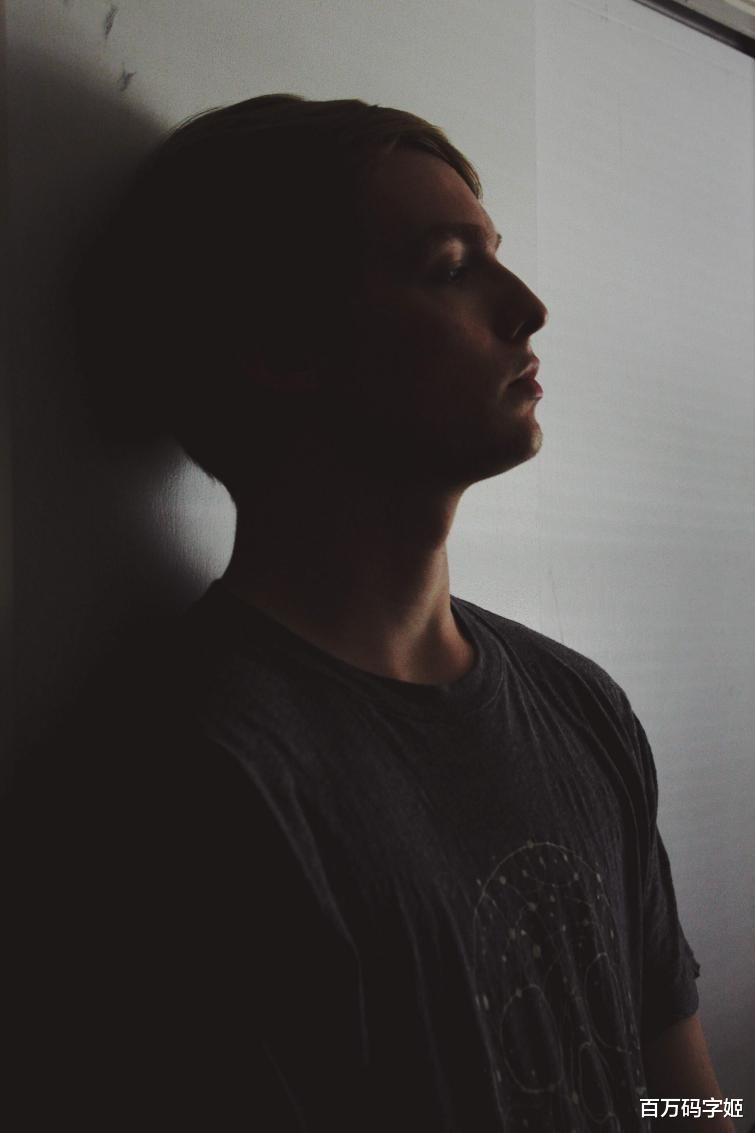 网游|做游戏代练月入三千，90后小伙被挖苦：“你还能做到四十岁吗？”