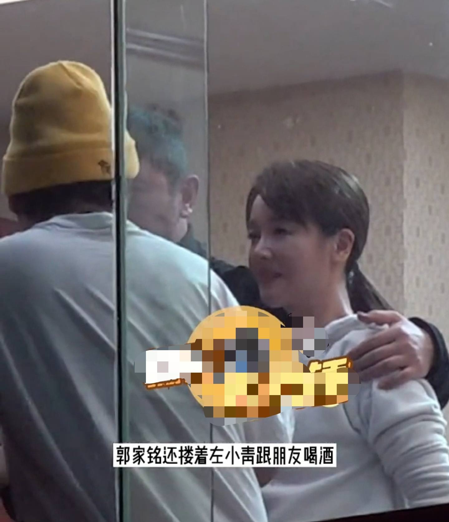 左小青|44岁左小青与鲜肉过夜疑恋情曝光! 傍百亿富豪和姜文孙红雷传绯闻