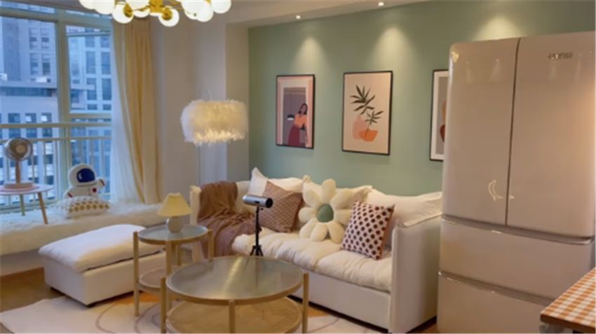 24岁的她,凭借自己努力买下40㎡小家,将空置半年的小屋彻底翻新