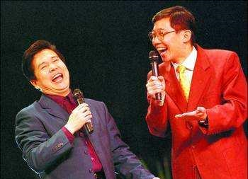 郭德纲|曾力压郭德纲，与冯巩齐名，大兵的“飘”，让他被历史淹没