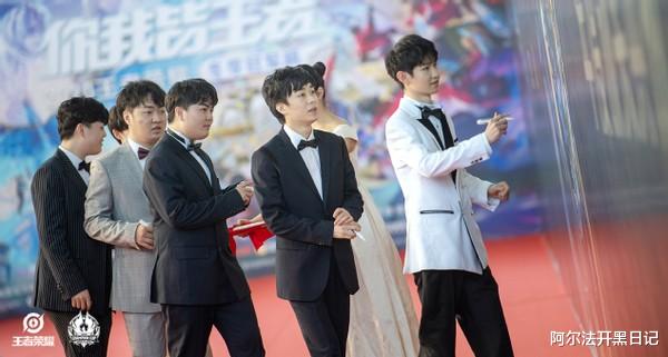 ag战队|猫神刺痛来AG了!爱思爆料AG预算一个亿,一诺:敢挂我们就敢买