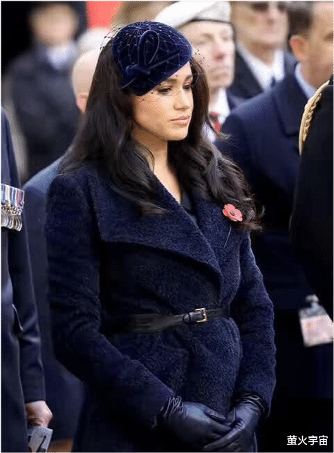 李·佩斯|梅根夫妇《时代》杂志封面照，哈里弱势像儿童，专家分析特别含义