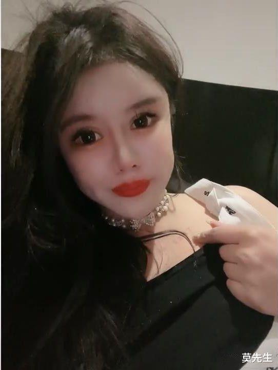 整容|17岁整容网红周楚娜后悔了，直言整容不如整脑，面部已无法恢复