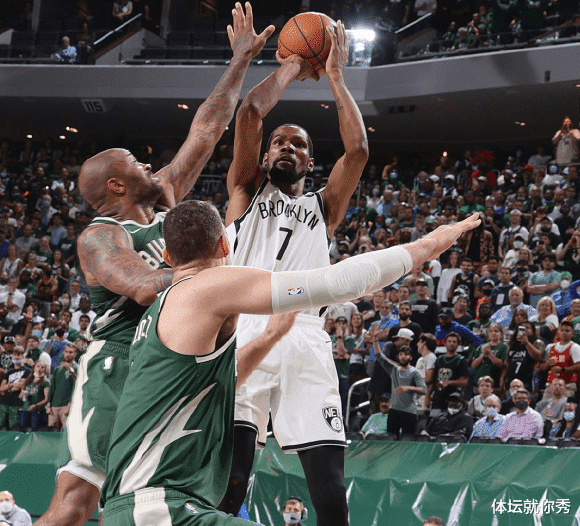 籃網隊|籃網83-86雄鹿！誰注意杜蘭特賽后的發(fā)言，13個字點評布朗太扎心