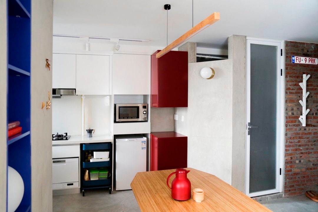 女孩|37平的单身公寓，偏爱水泥风的个性女孩，勇于尝试才有新的可能