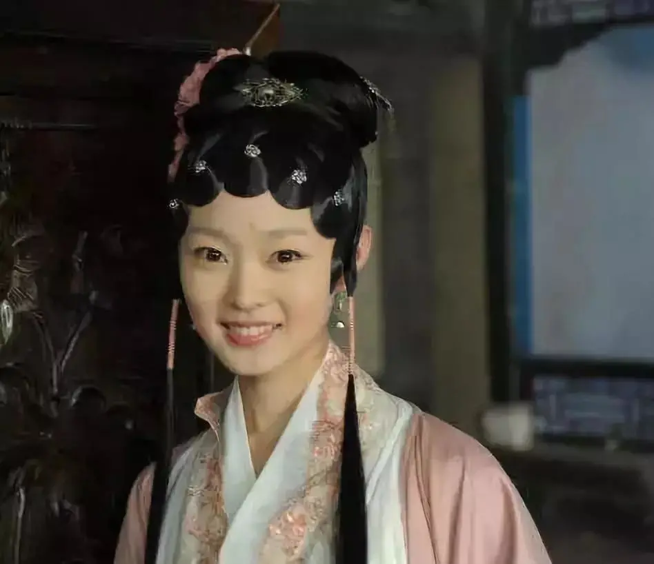 宋轶|郭麒麟当众表白大7岁女孩：多希望你就是德云社少夫人