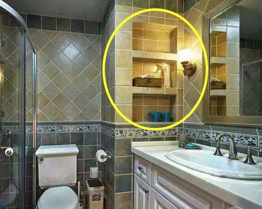 卫生间太小，置物架放不下，看看别人家，东西都上墙了，真赞！