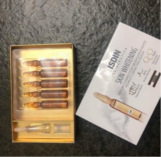 护肤品|女人过了40想抗老，盘点五款平价好用的护肤品，抗皱效果堪比大牌