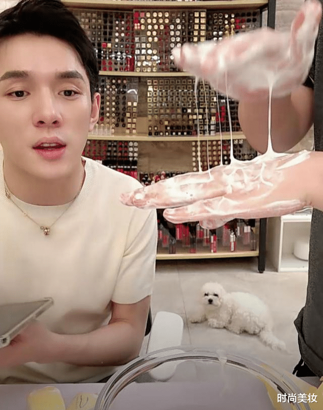 时尚美妆|金晨晒出一款高颜值洁面皂，堪称洁面界的爱马仕，用后油脂消失了