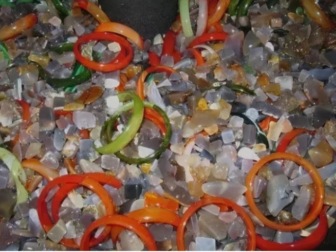 翡翠|有毒的翡翠碰不得，越戴身体越差，快看看你有没有中招