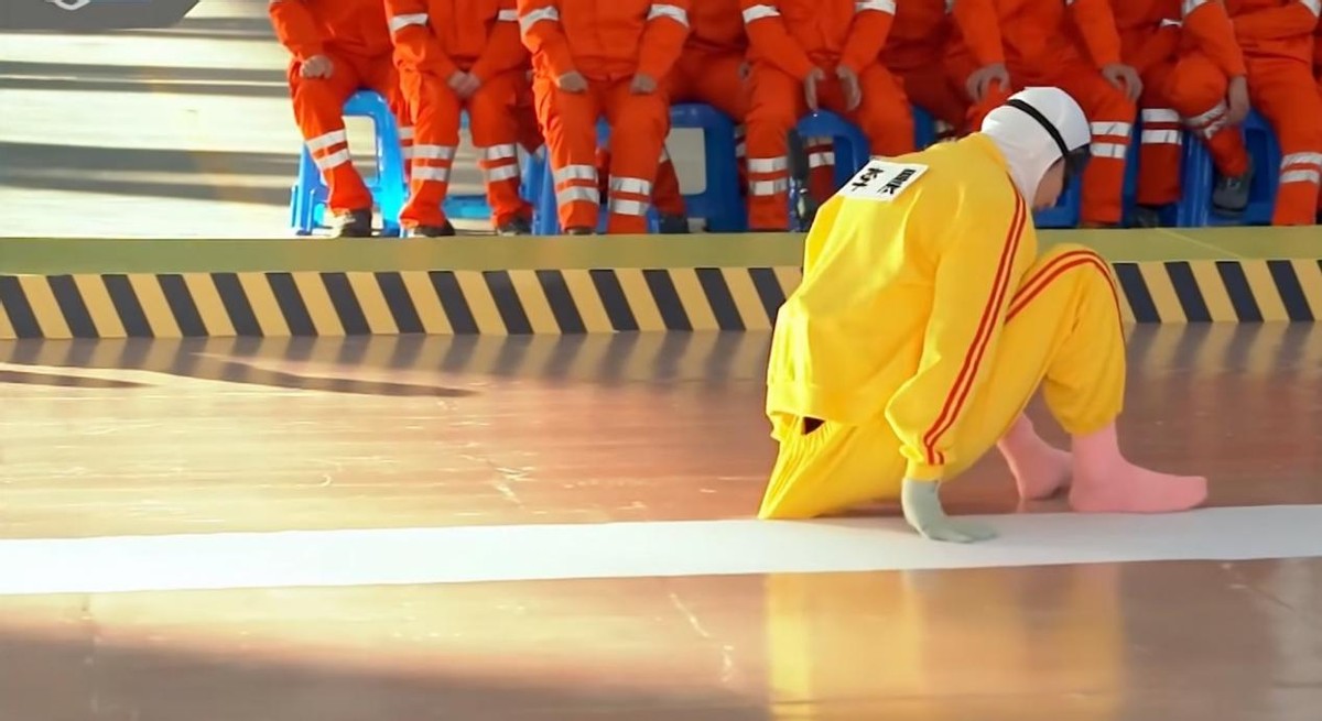 秦霄贤|秦霄贤的裤子，魏大勋的遮羞板，白鹿的笑声，谁说《跑男》没法看