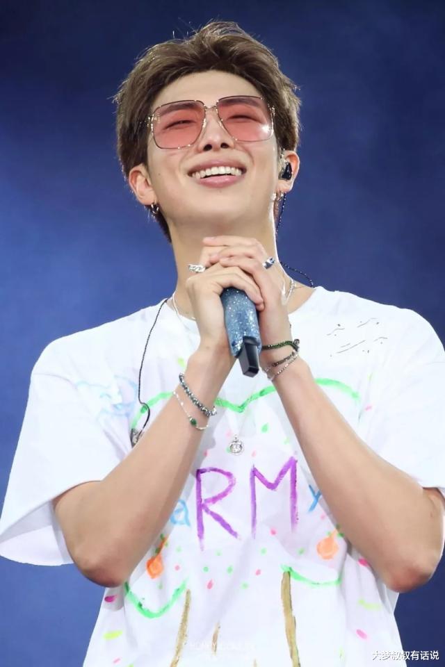 欧美明星|RM崩溃“今年最惨的一天”！1年多录好音乐失误全清空