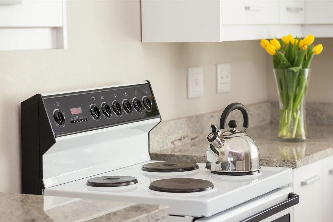 家居超人|入住四年多，90后小姐姐家里“干净如初”，看到她家角落：学到了