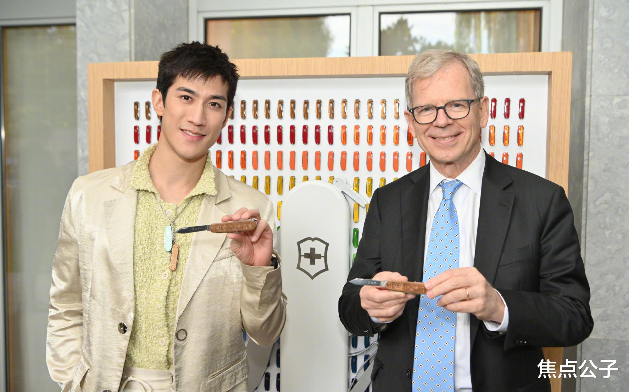 王力宏|当代宛宛类卿？王力宏李靓蕾事件殃及李治廷，居然误认成当事人