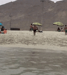 |有一种母爱叫作：半夜怕你会着凉，偷偷给你关空调！哈哈哈！