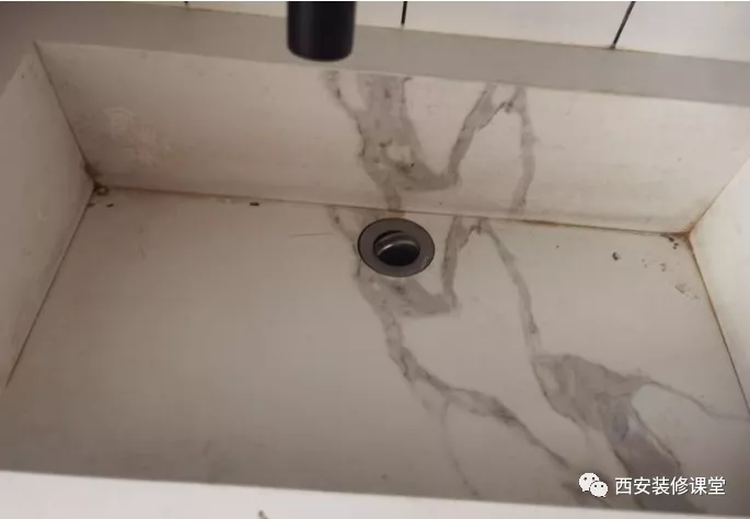 岩板用到哪都行，慎选一体盆