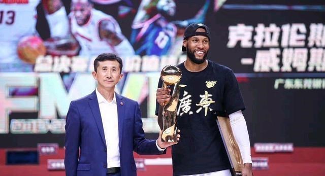 广东男篮|广东队阵容面临洗牌！三冠功臣离队 2米26新星解禁 新外援正在隔离