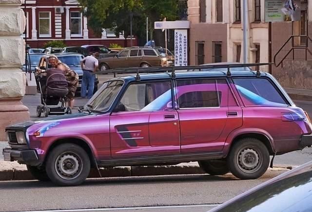 |30张活久未见的照片，鸟居然会利用诱饵钓鱼，牛全身肌肉好像怪兽