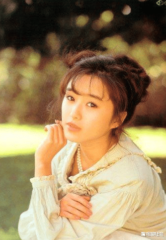 酒井法子|酒井法子的堕落之路：从玉女到艳星，乞讨，沦为国际乞丐