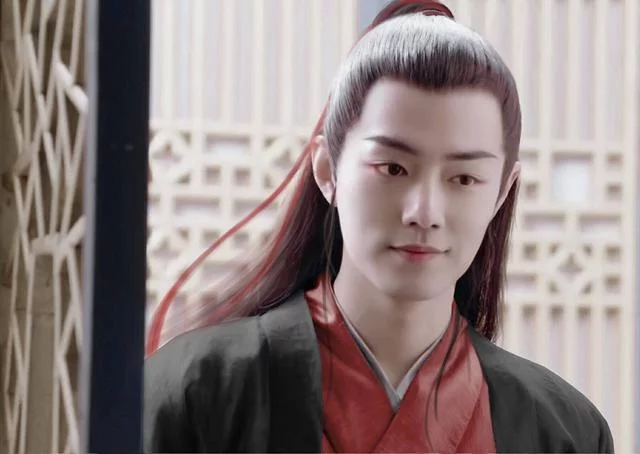 肖战|肖战要是不做演员，到底有多优秀看了他的简历，我自愧不如