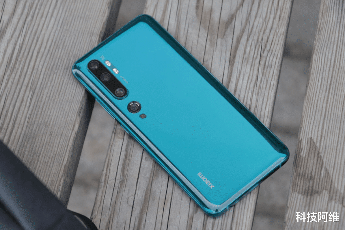 小米科技|从3099元跌至2478元，8GB+曲面屏，一亿像素五摄手机如今濒临下架