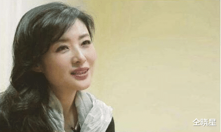 主持人|著名主持人周涛学生时期曝光，纯素颜像邻家妹妹，激起众人保护欲