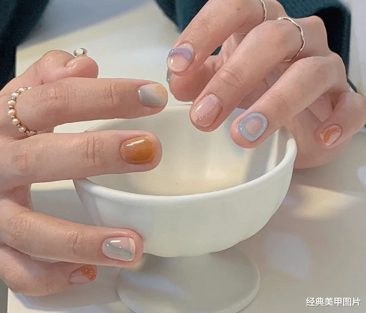 美甲|谁说短指甲不适合做美甲，美酱第一个跳出来反对！