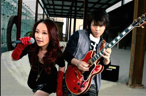 南拳妈妈|那些火爆的歌唱组合解散后现状如何？有的如遇得水，有的让人尴尬