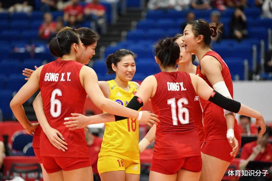 朱婷|大换血冲击东京奥运！女排阵容变更引球迷关注，朱婷不再独木难支