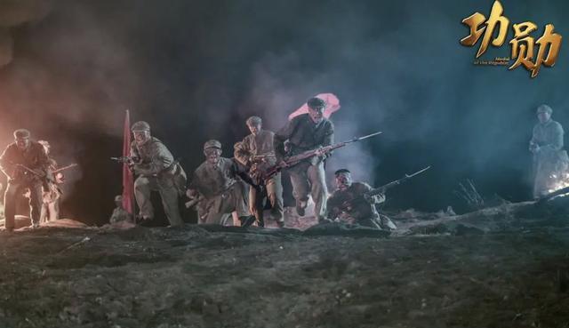 王雷|全网热度第一！王雷新剧《功勋》，凭什么这么能打？