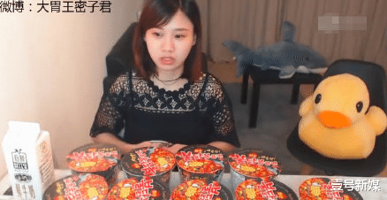 央视|被央视点名浪费的网红，换个马甲做吃播，大胃王到底该不该封禁