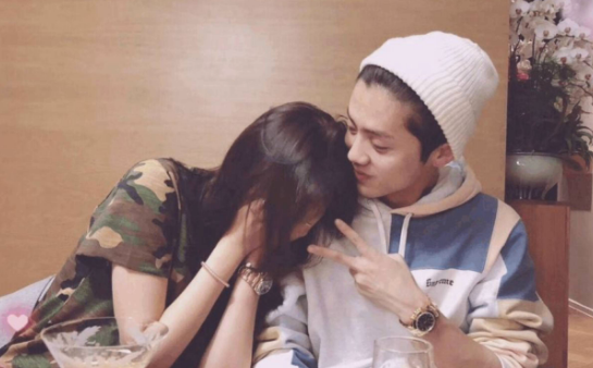 赵露思|新剧沦落到给赵露思做配，她能到今天，她爸妈一点都不无辜