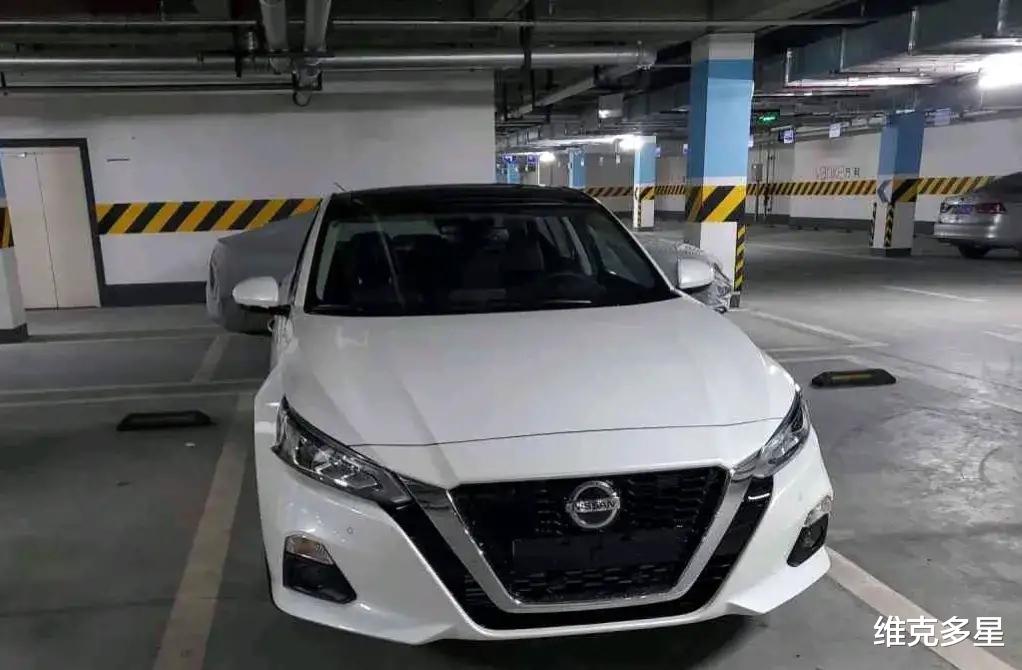 维克多星 天籁车主：这绝对是台很低调性能很牛逼的车，25万以内没有对手的那种！