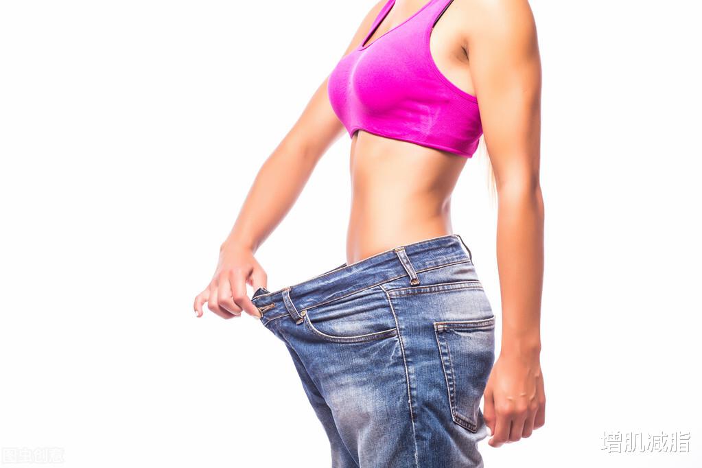 运动|体重不下降,就是减肥失败吗?4个症状出现,意味着你正在瘦下来