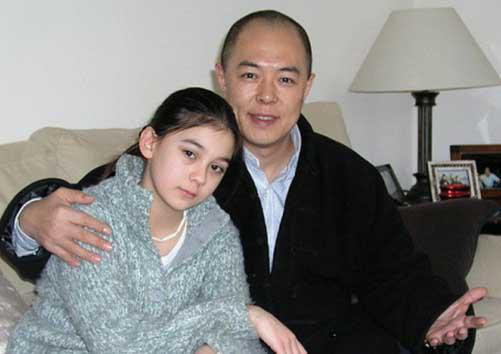 张铁林|孟晚舟被困845天，英国籍的张铁林“面具”被揭，5字回应令人气愤