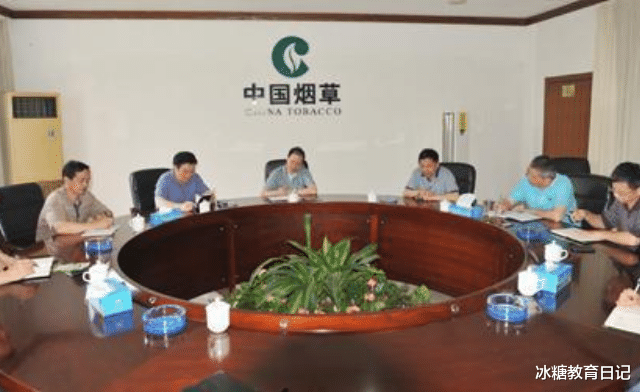 招聘|年薪18万的“铁饭碗”,多地公布将大规模招聘,专科生也有机会