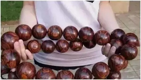 新疆维吾尔自治区|盘点文玩中的“巨无霸”，气场十足