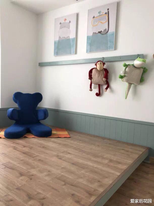 精致的韩国小姐姐,利用一面墙,让家里多出了一个玄关,让人称赞