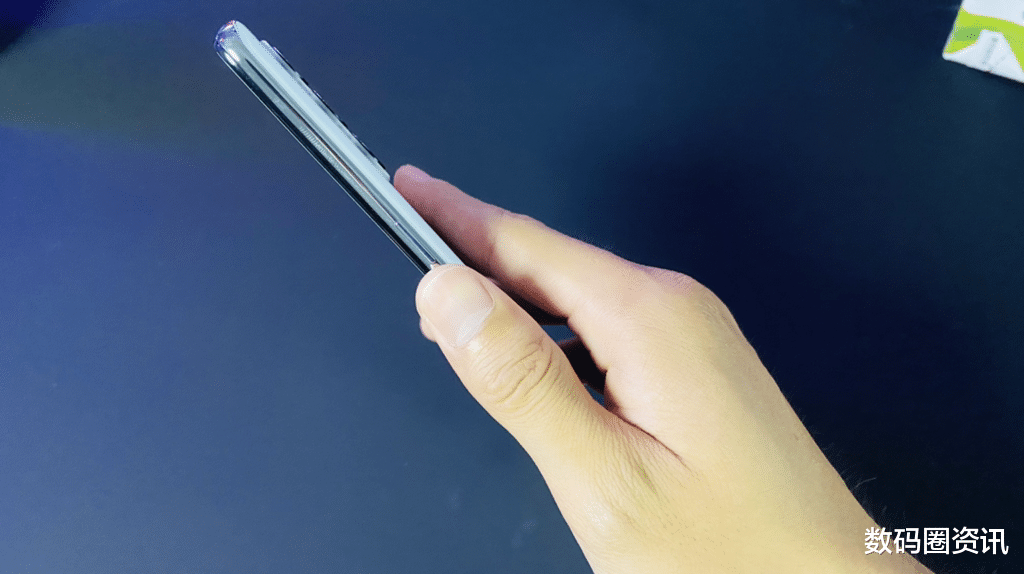 防爆胎 【圈评测】realme GT大师版！这届年轻人要的是质价比