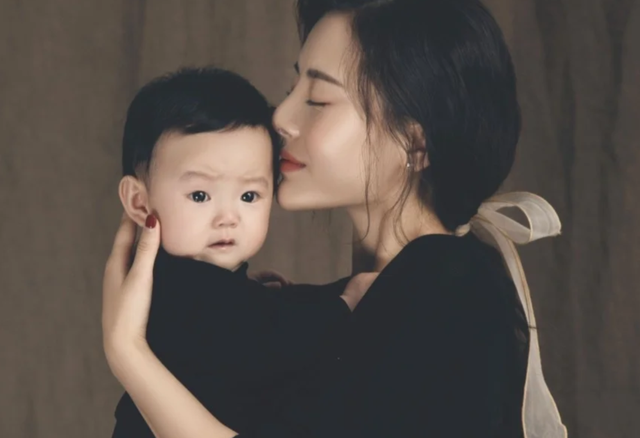 贝贝豆育儿课堂|丁克的生育观念为何屡遭鄙夷？不生不养是对是错，各有分说