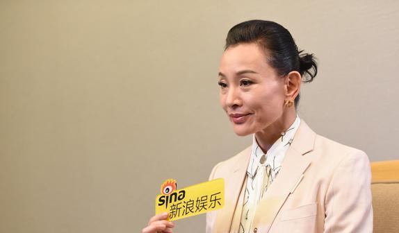 一员肌肉猛将|58岁陈冲呈现“冻龄”,身材姣好知性火辣,坦言自己一直科学饮食