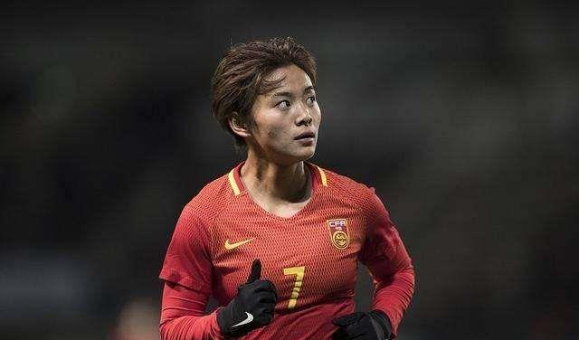 中国女足|恭喜水庆霞，恭喜王霜，女足王牌加盟葡超豪门，中国女足重返巅峰