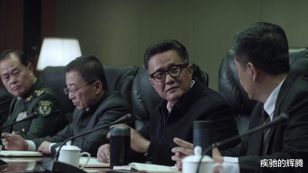 沈雨|在《人民的名义》中，曾经为常务副检察长的陈老为何退休前仍然无法提拔？