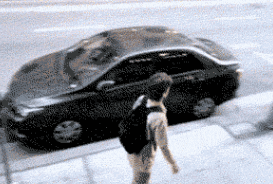 |“带女朋友出来钓鱼，但我根本不能集中精神”啊哈哈估计今天一无所获~