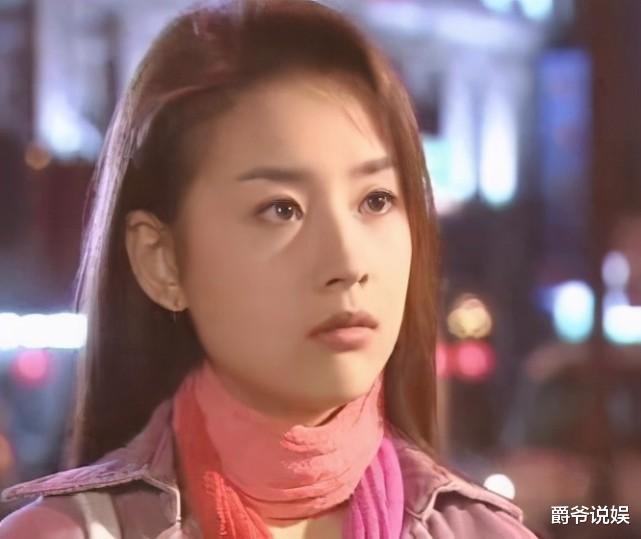 董洁|董洁,这辈子做过最错的一件事,就是嫁给潘粤明