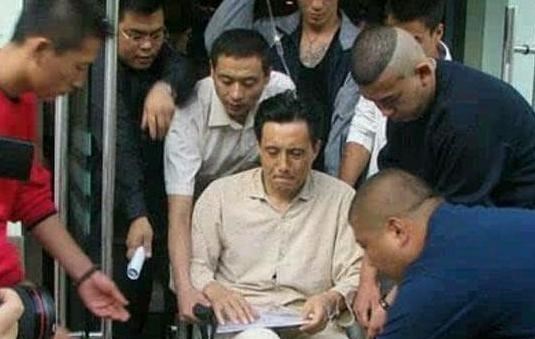 王伯昭|演小白龙索要天价片酬，被谢霆锋张卫健打住院，近况曝光让人咂舌